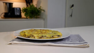 RECETA - ¡Nada más delicioso que una tortilla acompañada del mejor Bacalao, un sabor único! MAGEFESA PRISMA